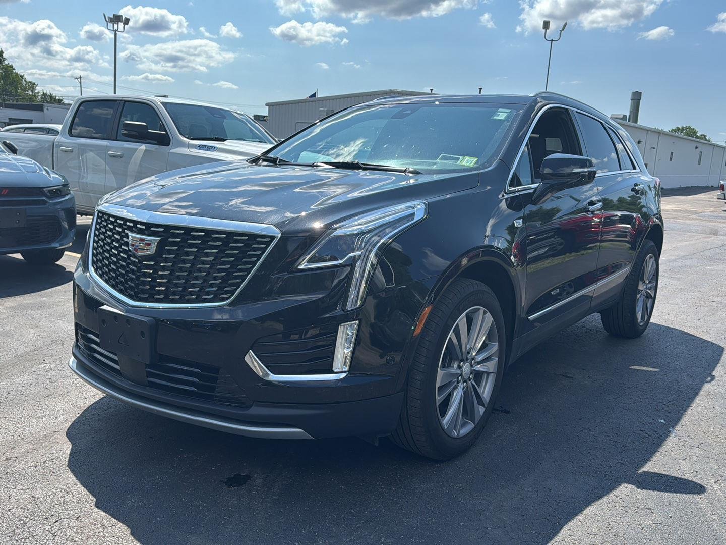 Used 2025 Stellar Black Metallic Cadillac AWD Premium Luxury image 10