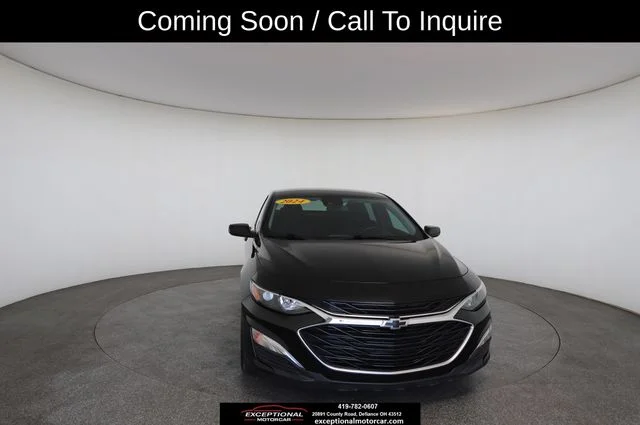 Used 2024 Black Chevrolet RS image 30