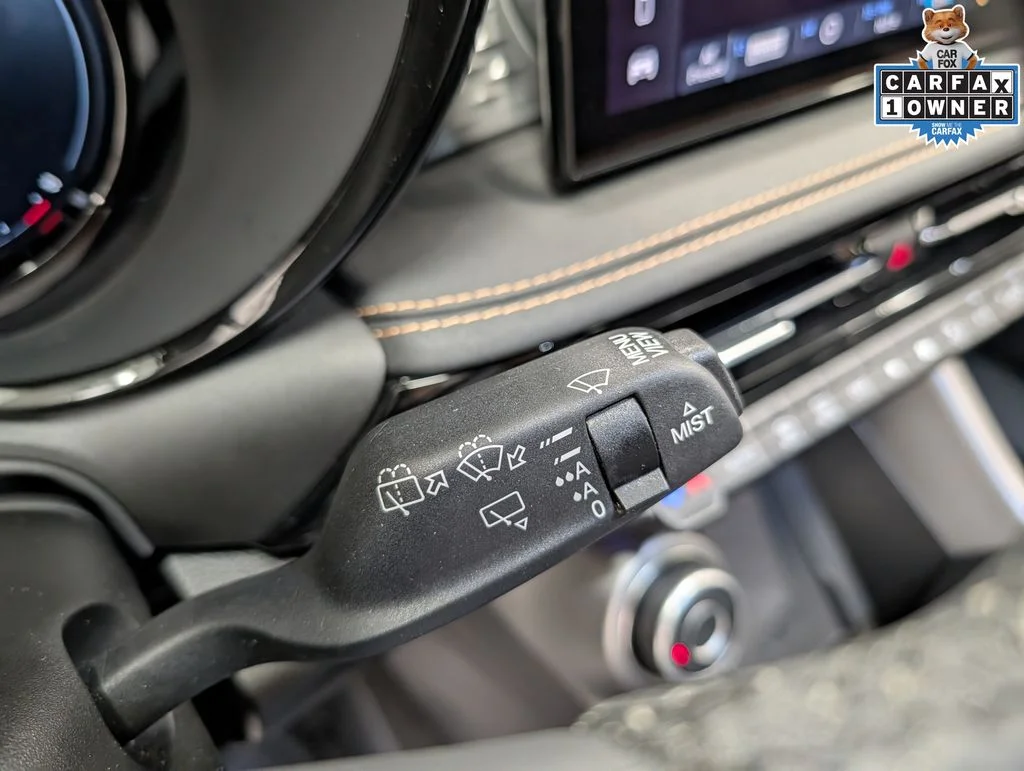 Used 2025 White Alfa Romeo  image 19
