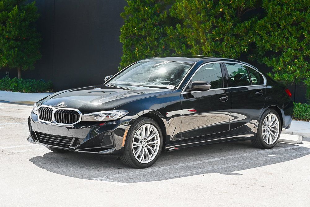 2024 BMW 3 Series 330i