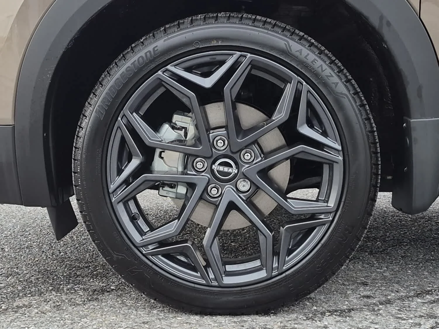 New 2026 Canyon Bronze Metallic Nissan SR image 6