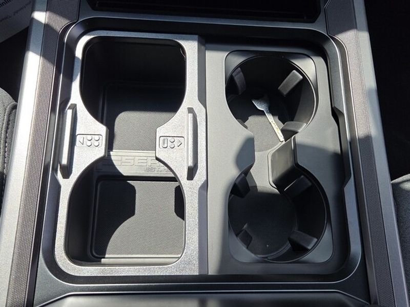 New 2026 Carbonized Gray Metallic Ford F-250® XLT image 20