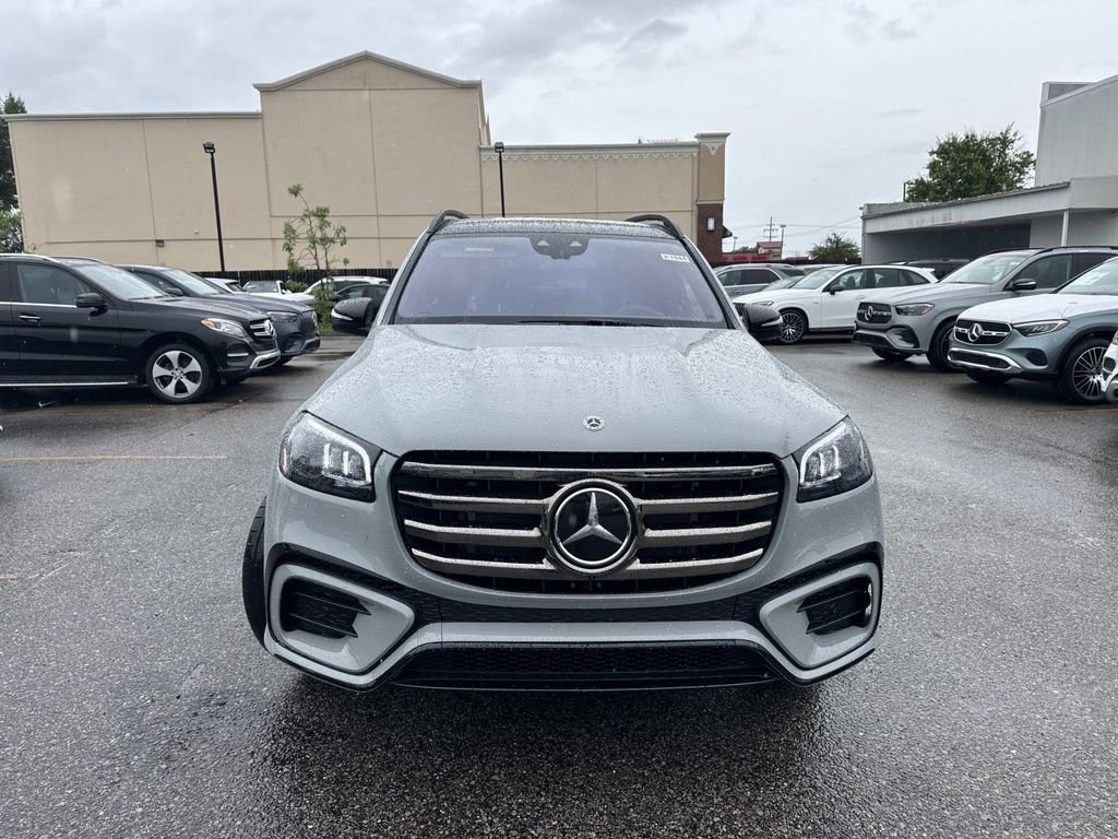 New 2026 MANUFAKTUR Alpine Grey Mercedes-Benz GLS 580 image 2