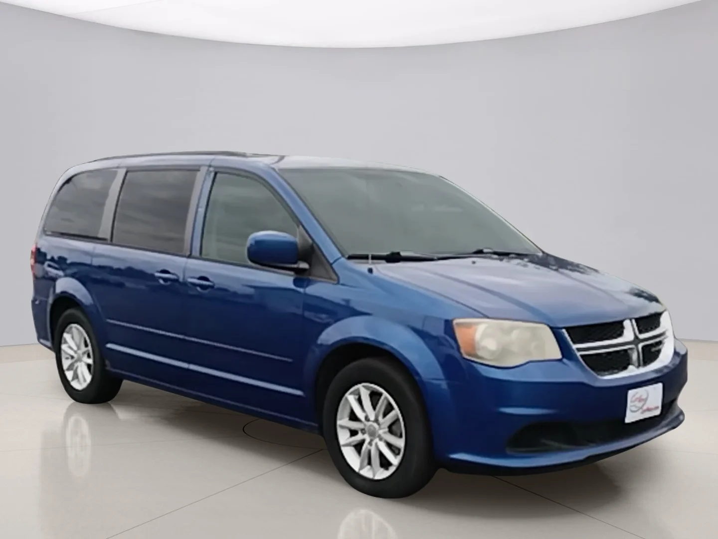 Used 2013 Blue Dodge SXT image 7
