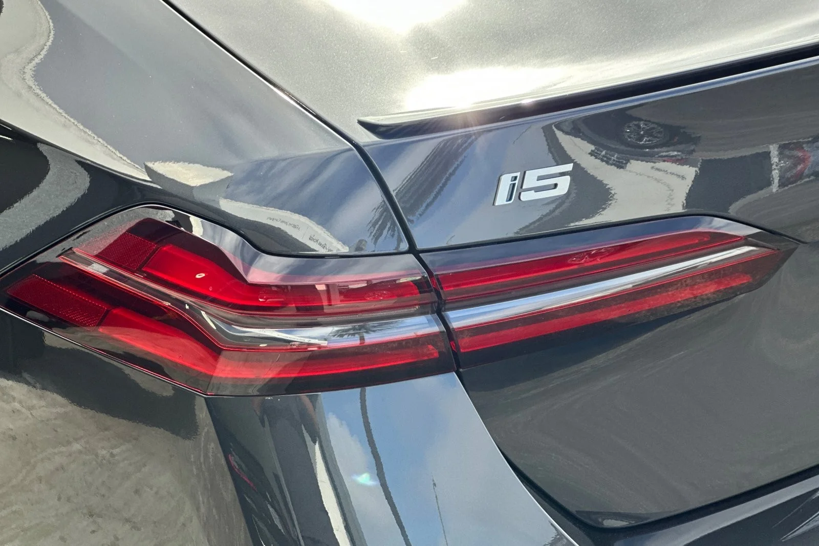 New 2027 Dark Graphite Metallic BMW eDrive40 image 26