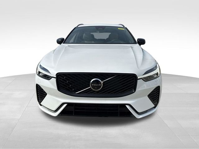 2026 Volvo XC60 Plus