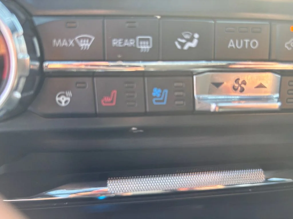 Used 2021 Blue Ford Lariat image 26