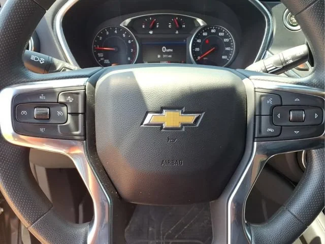 Used 2023 Black Chevrolet 2LT image 10