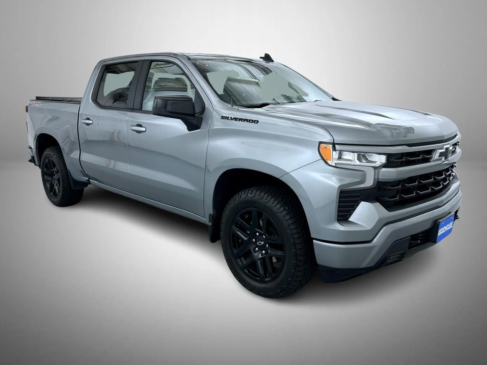 Used 2024 Gray Chevrolet RST image 3