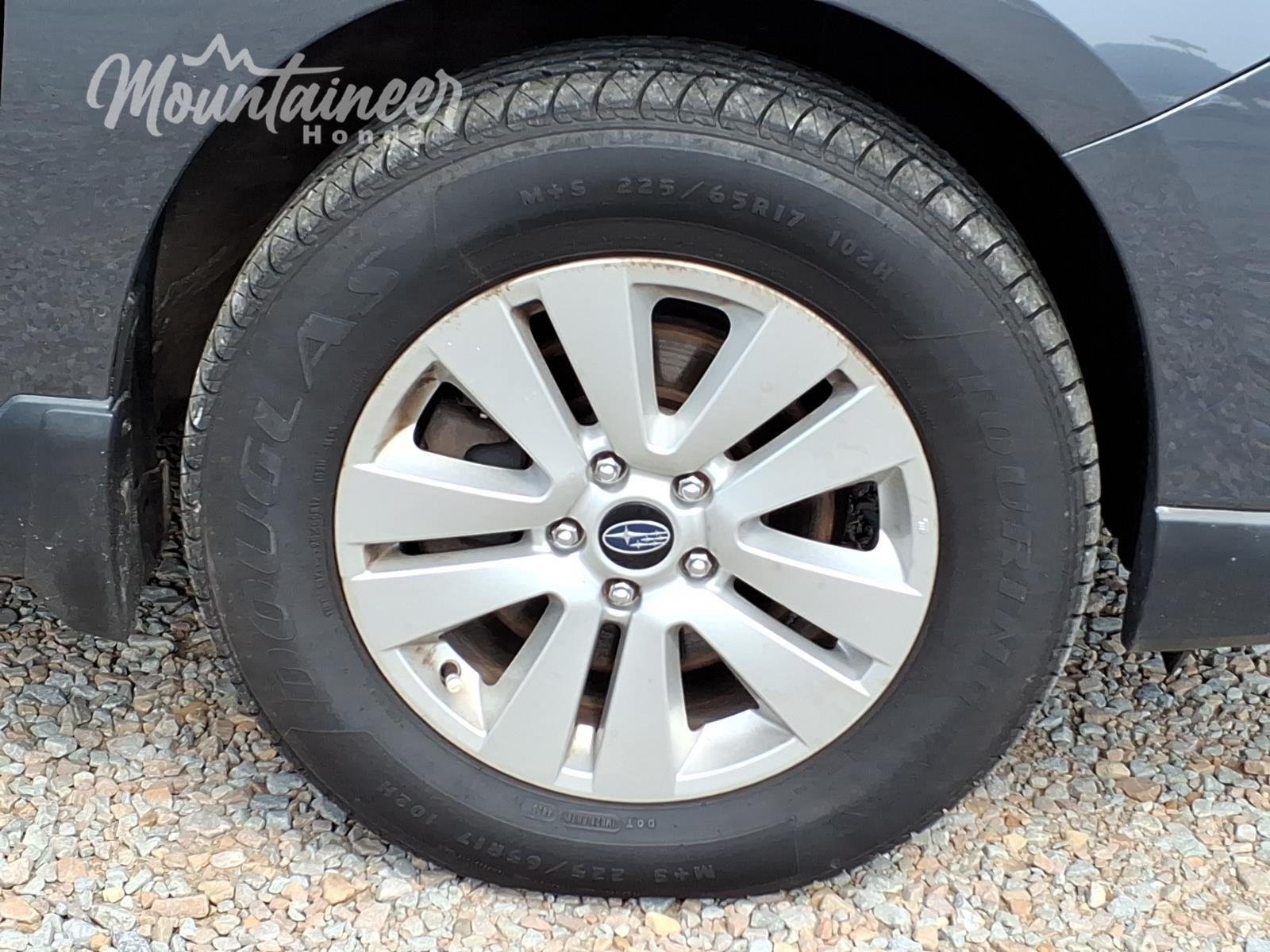 Used 2019 Magnetite Gray Metallic Subaru Premium image 9