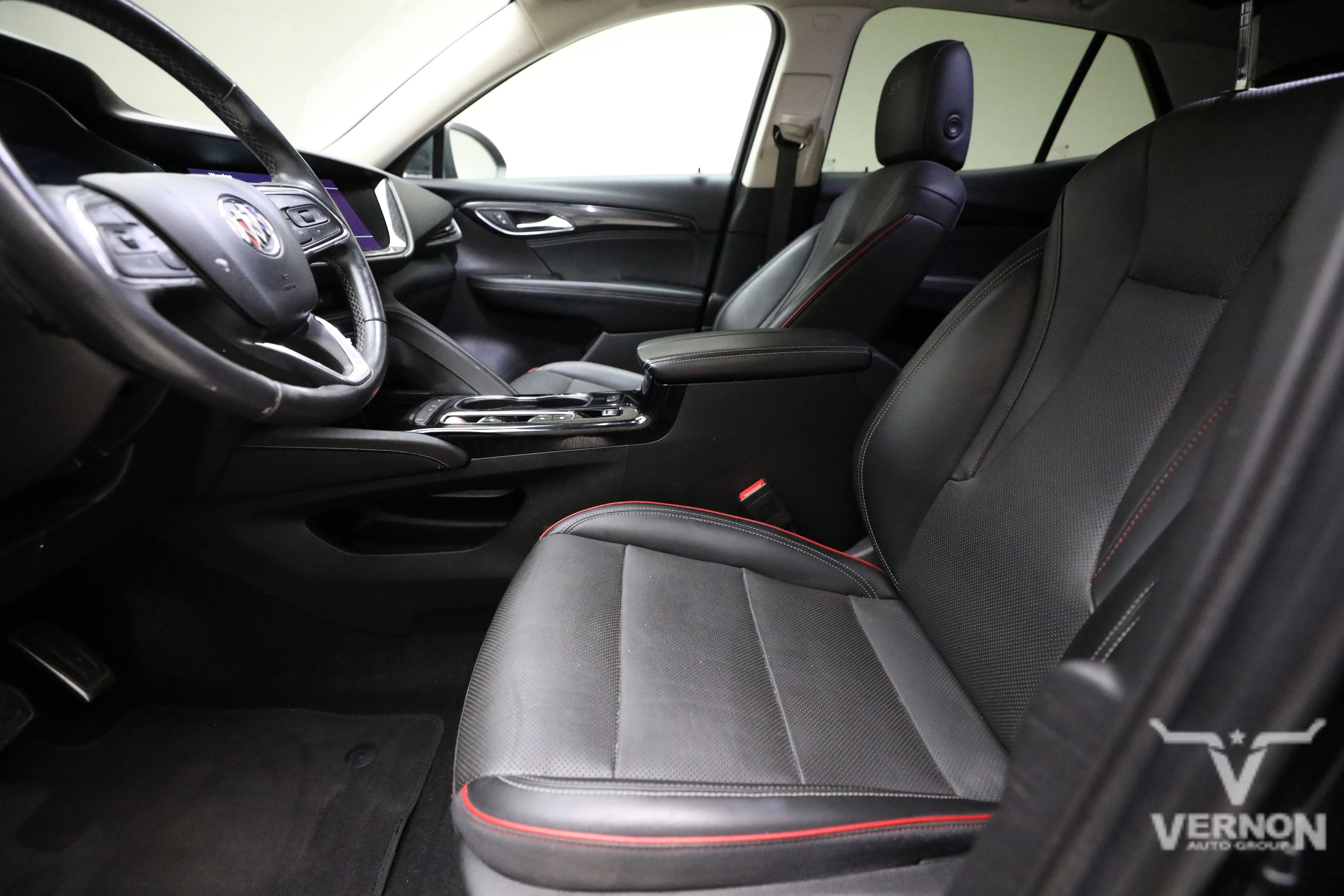 Pre-Owned 2022 Buick Envision Essence