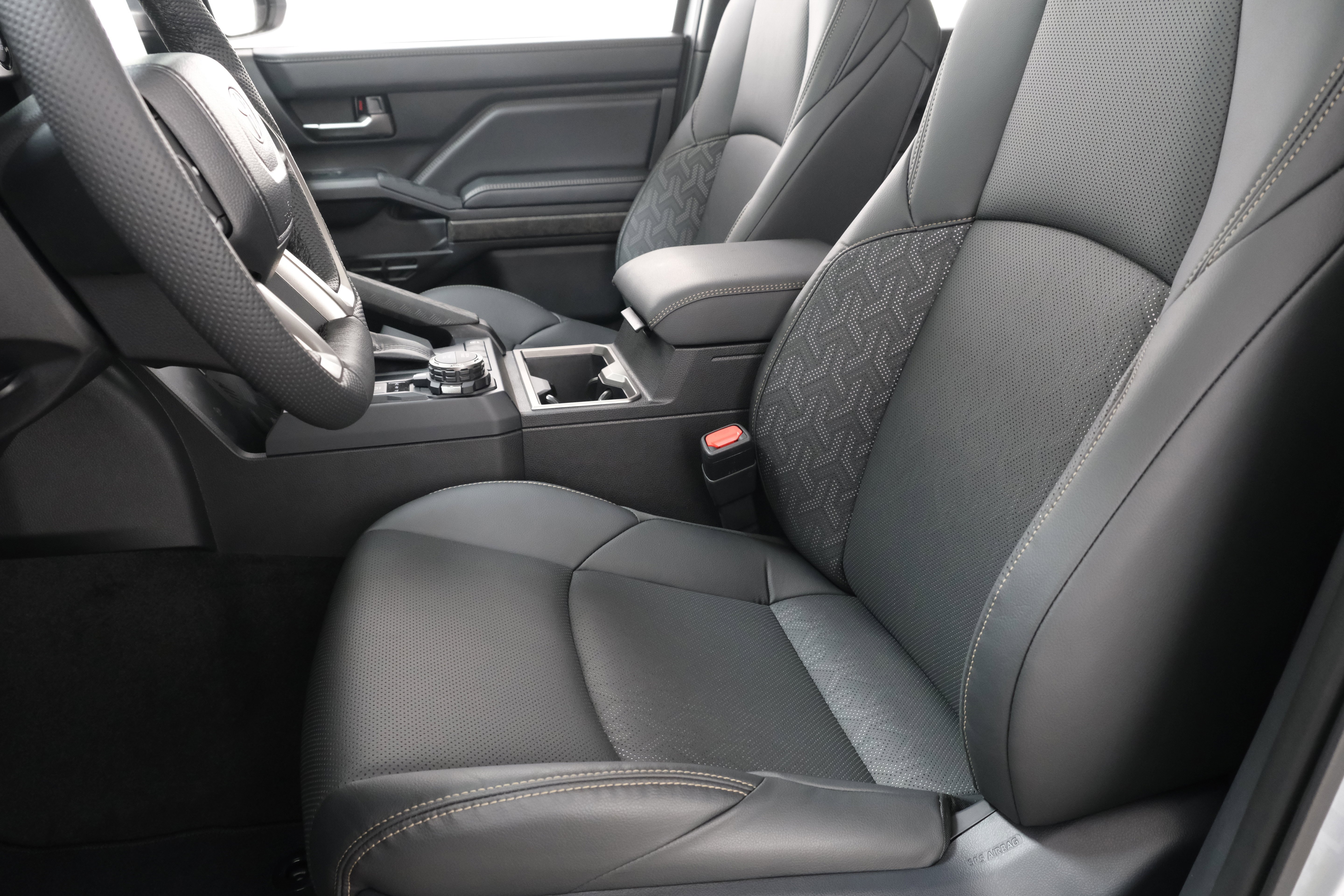 2026 Toyota Tacoma Limited - Photo 33