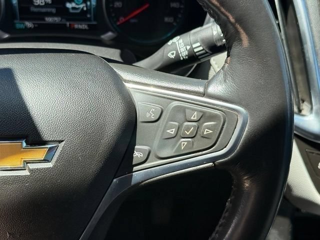 Used 2018 SUMMIT WHITE Chevrolet Premier image 20
