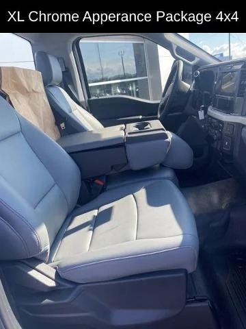 2026 Ford F-350 Super Duty Chassis Cab XL - Photo 13