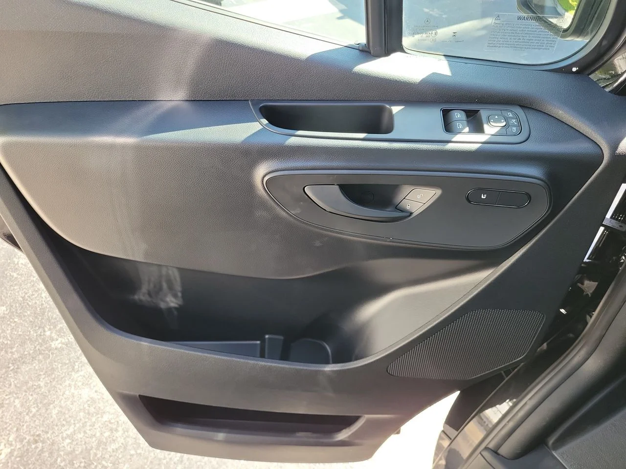 New 2026 Obsidian Black Metallic Mercedes-Benz Cargo 170 WB image 22