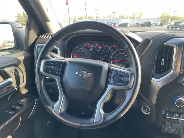 Used 2019 Blue Chevrolet RST image 12