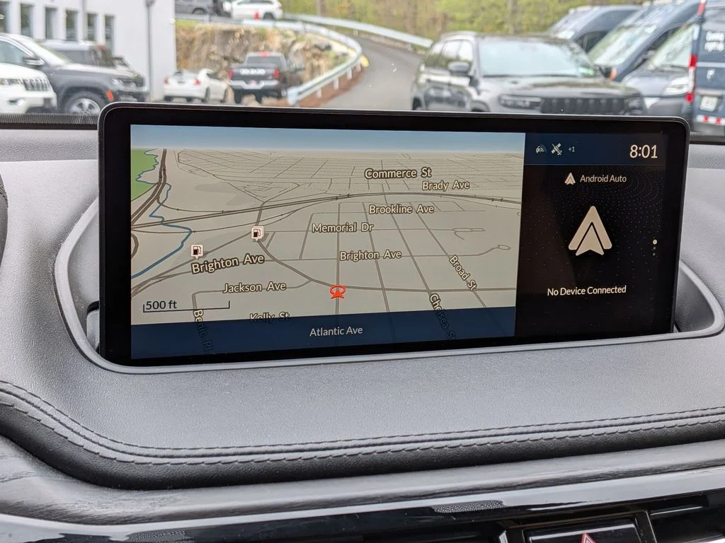 Used 2023  Acura Advance image 22