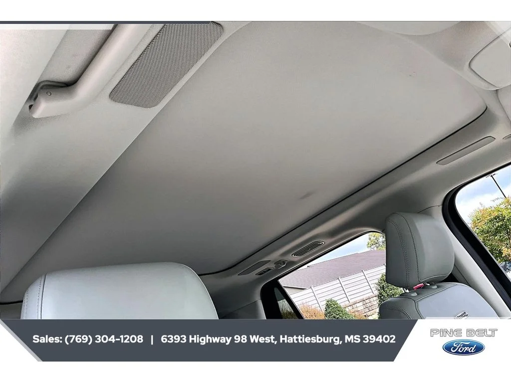 Used 2025 Agate Black Metallic Ford Platinum image 16