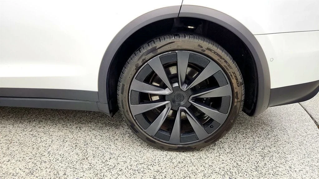 Used 2022 Pearl White Multi-Coat Tesla AWD w/ 22