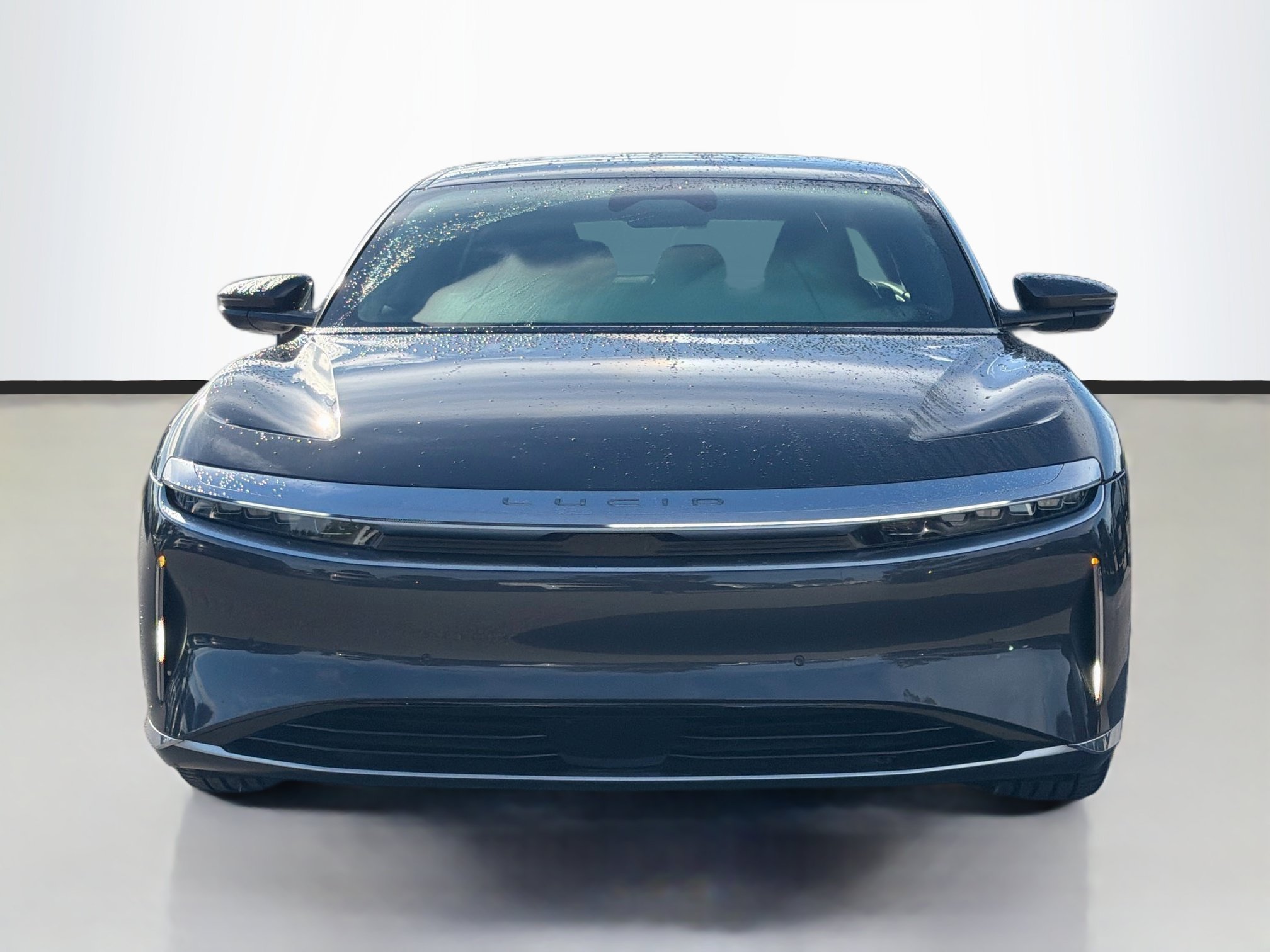 Used 2024 Quantum Gray Metallic Lucid Touring image 8