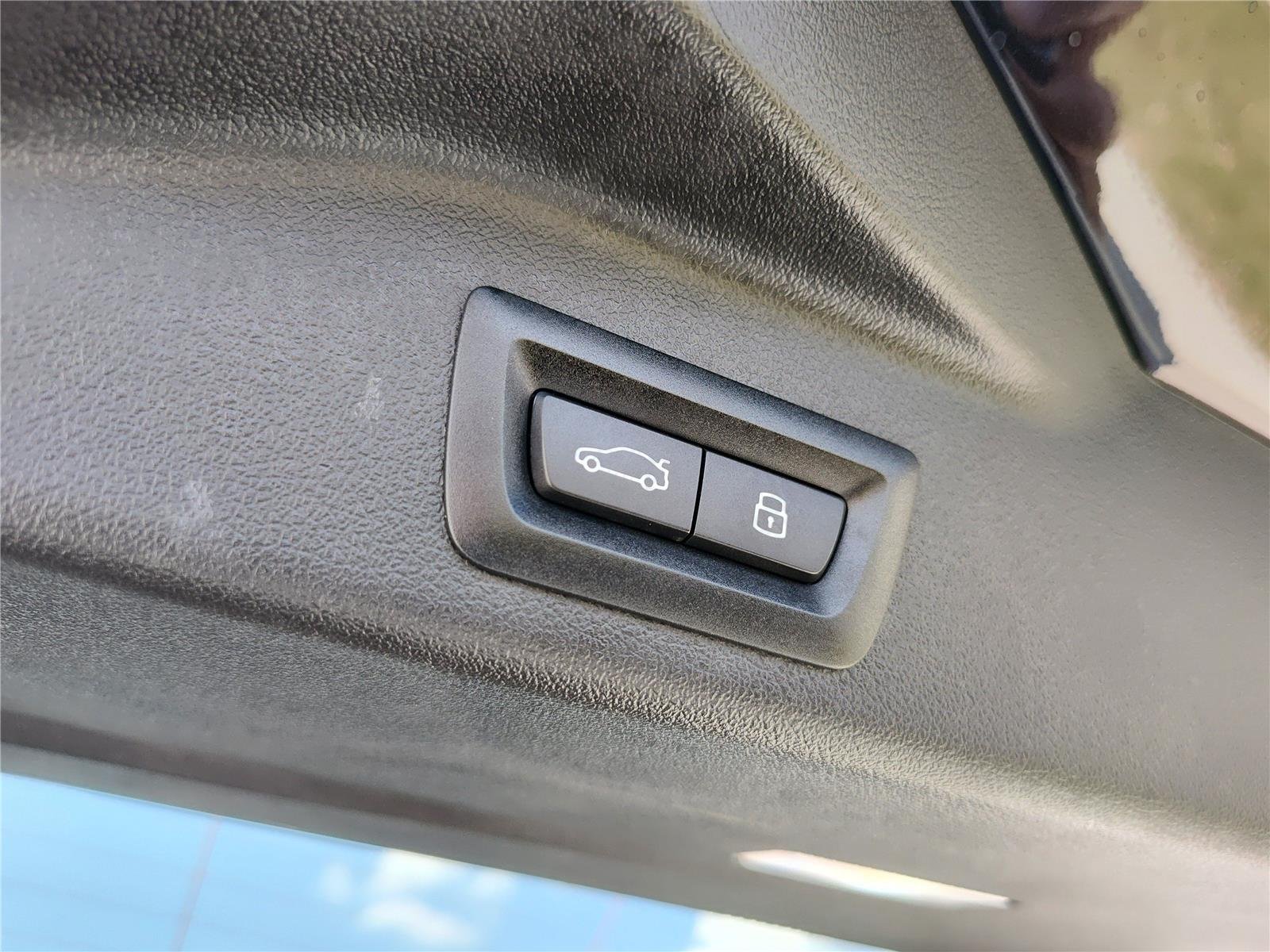 2025 BMW X5 40i - Photo 9
