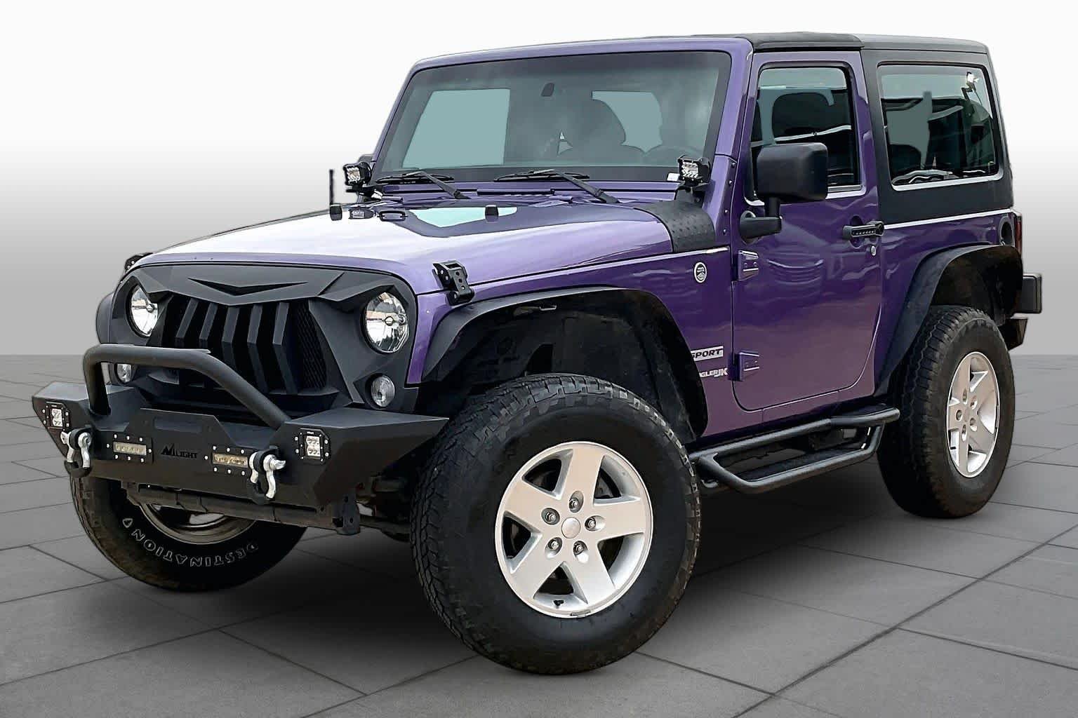 Used 2018 Xtreme Purple Pearlcoat Jeep Sport S image 2