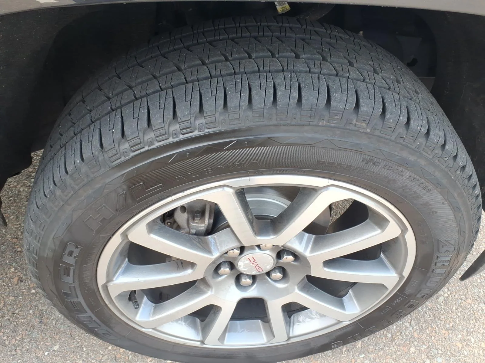 Used 2020 Carbon Black Metallic GMC Denali image 10