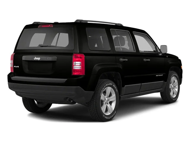 Used 2014 Jeep Patriot Limited with VIN 1C4NJPCB9ED589459 for sale in Kansas City