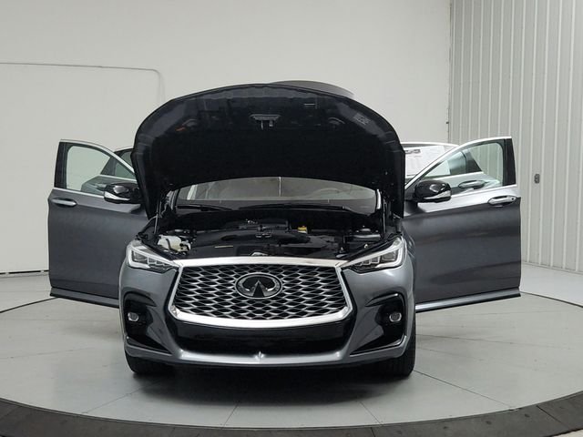 Used 2025 Gray INFINITI ESSENTIAL image 10