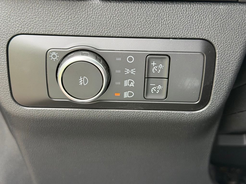 New 2026 Carbonized Gray Metallic Ford Outer Banks® image 13