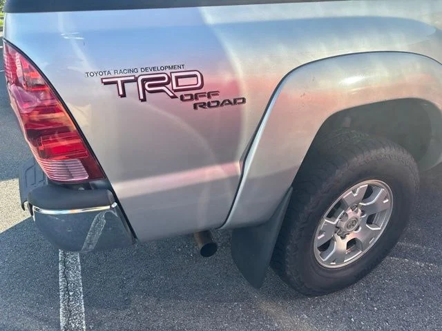 Used 2008 Silver Toyota PreRunner image 13