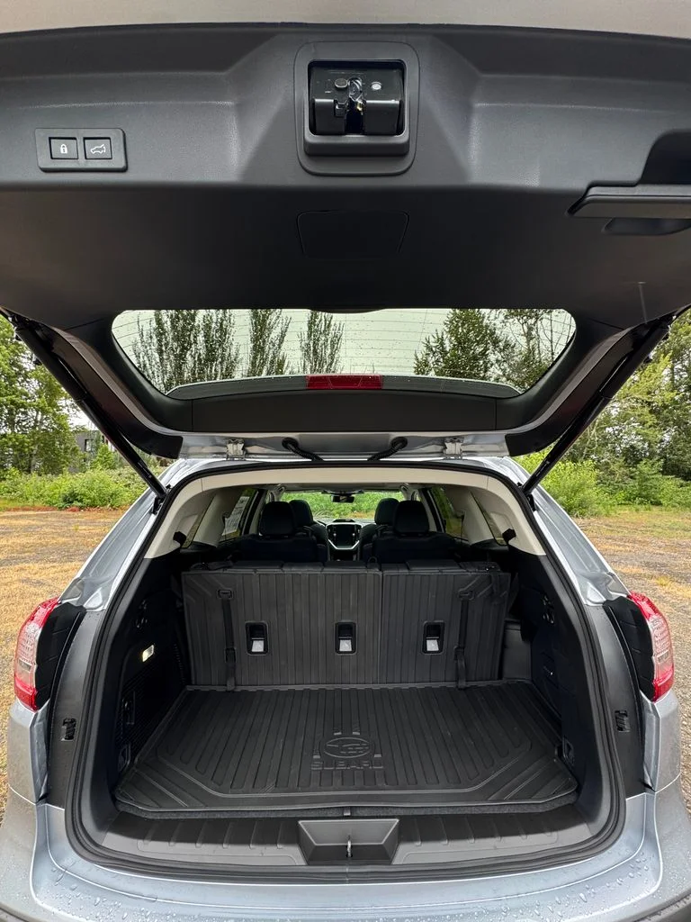 New 2026 ICE SILVER METALLIC Subaru Limited 7-Passenger image 66