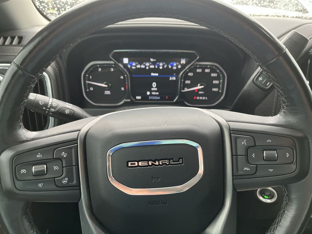 Used 2022 Blue GMC Denali image 14