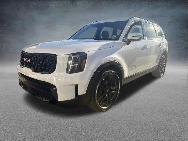 Used 2024 White Kia EX X-Line image 4