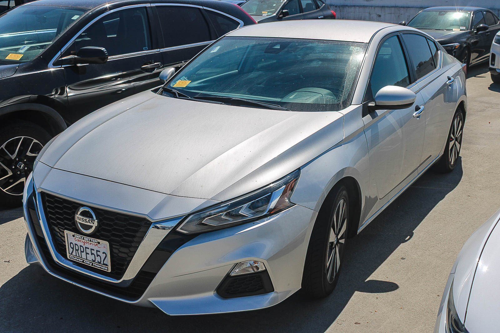 Used 2022 Brilliant Silver Metallic Nissan 2.5 SV image 5