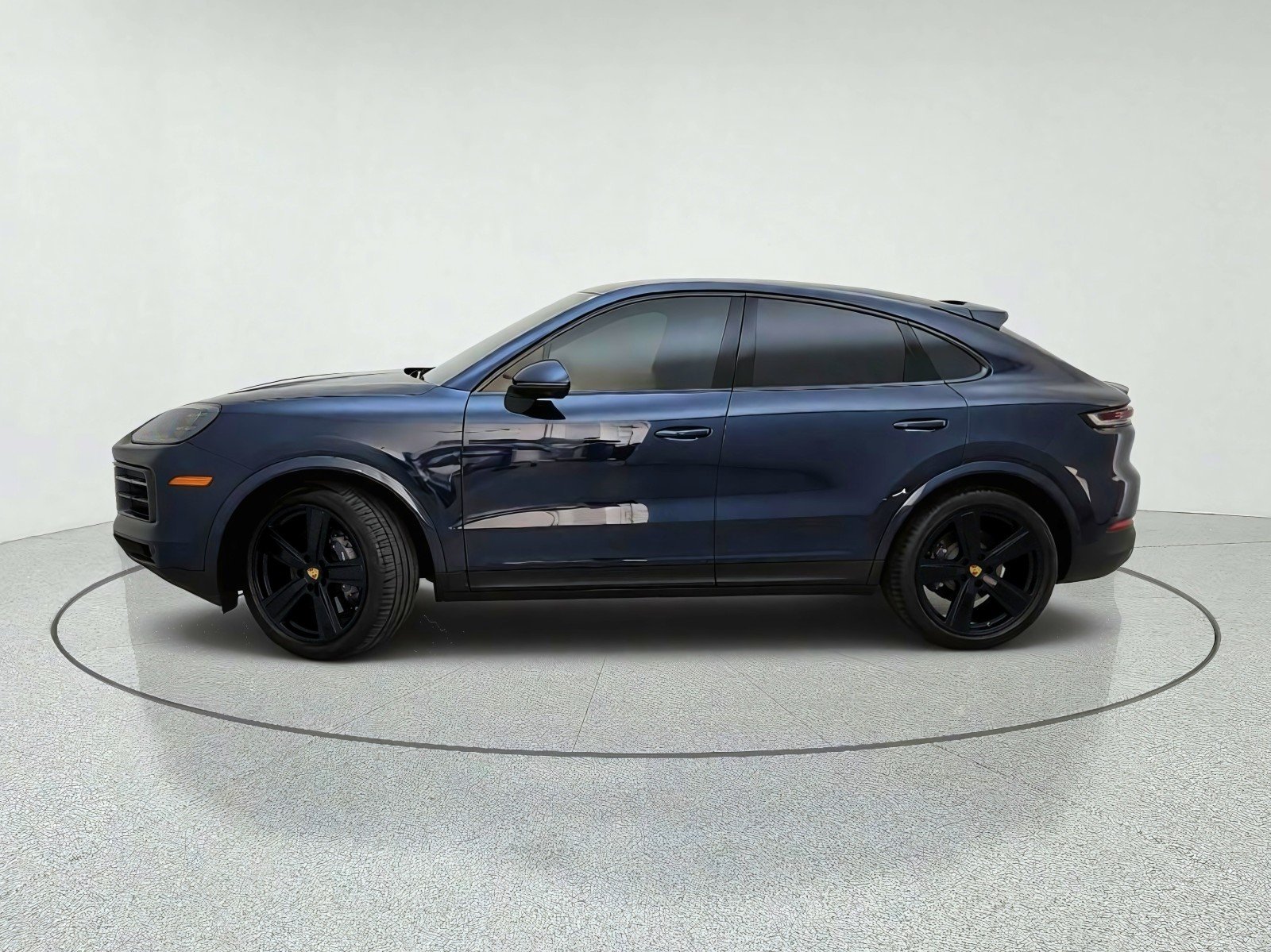 Used 2024 Algarve Blue Metallic Porsche  image 14