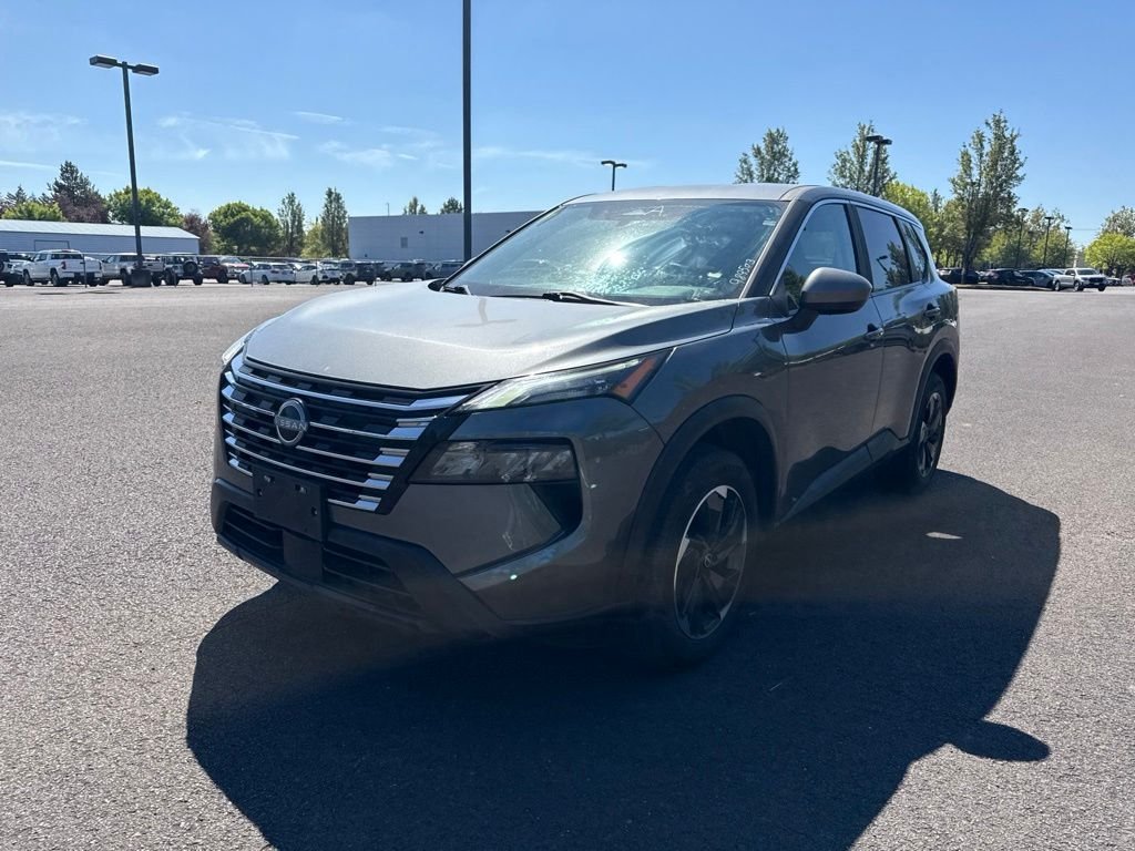Used 2024 Gun Metallic Nissan SV image 3