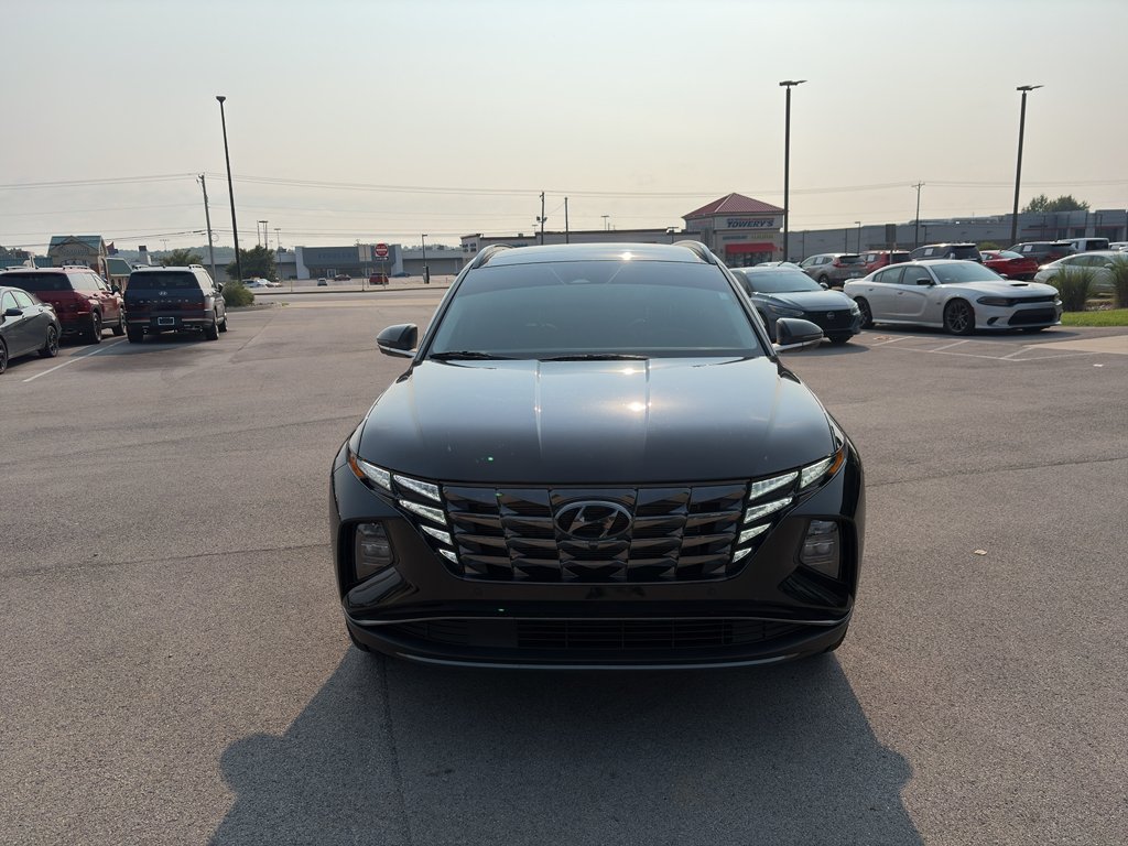 Used 2023 Phantom Black Hyundai Limited image 8