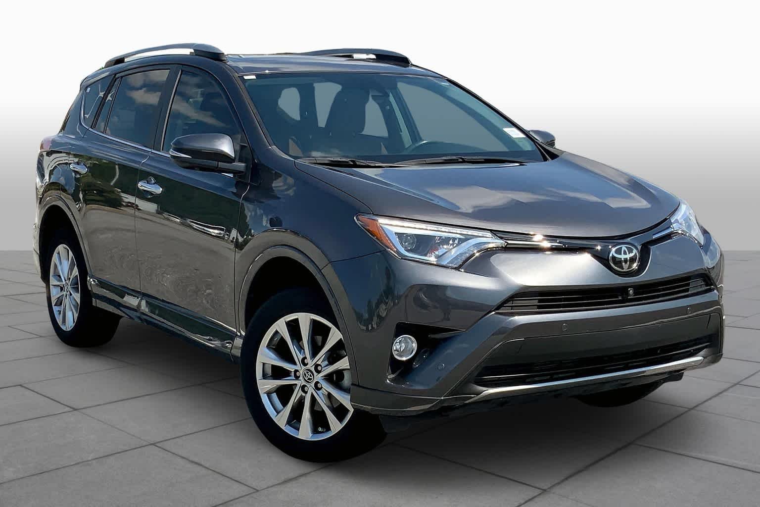 Used 2017 Magnetic Gray Metallic Toyota Platinum image 3