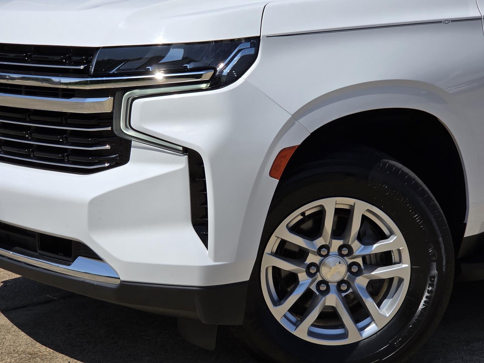 Used 2021 Summit White Chevrolet LT image 7