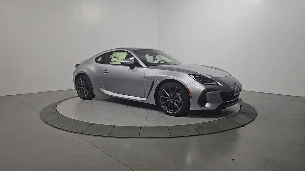 New 2026 ICE SILVER METALLIC Subaru Limited image 7