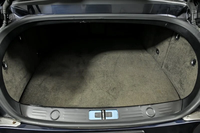 Used 2012 Blue Crystal Metallic Bentley GT image 11