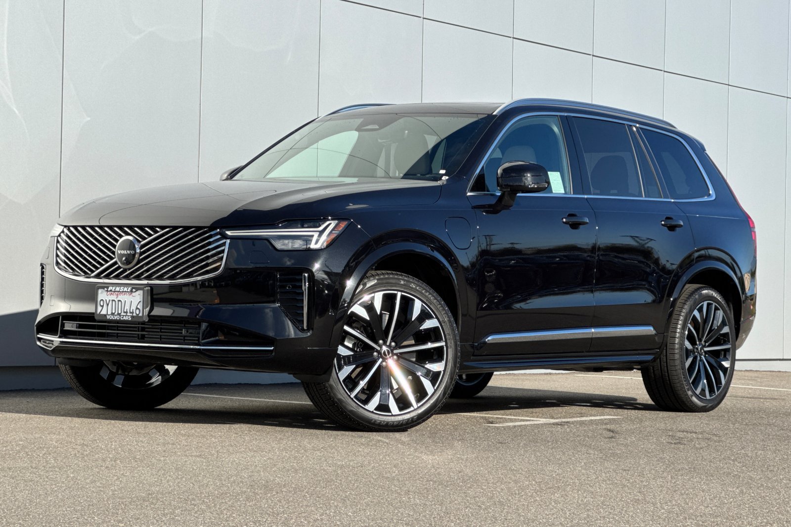 Used 2026 Black Volvo T8 Plus image 1