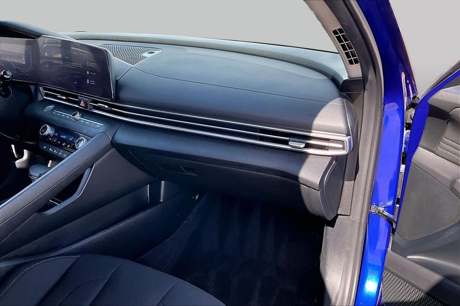 Used 2024 Intense Blue Hyundai SEL image 19