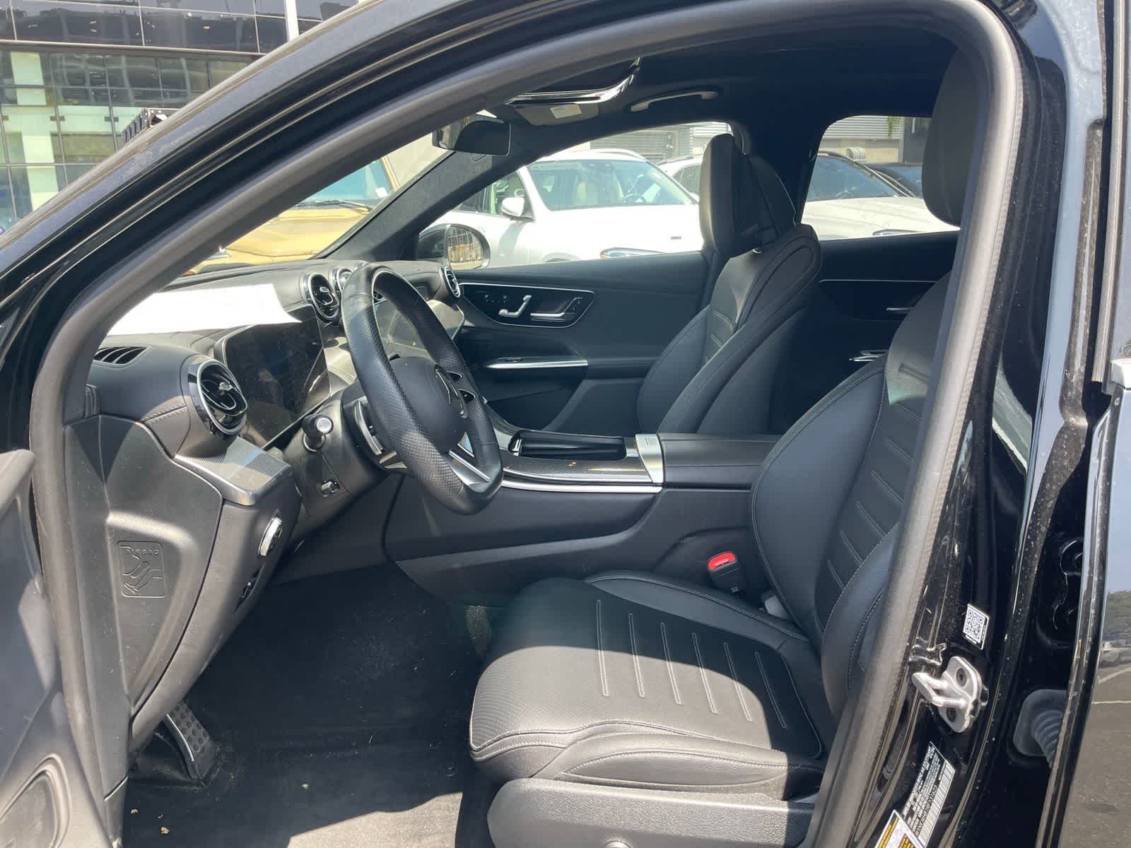 Certified Used 2024 Black Mercedes-Benz GLC 300 image 6