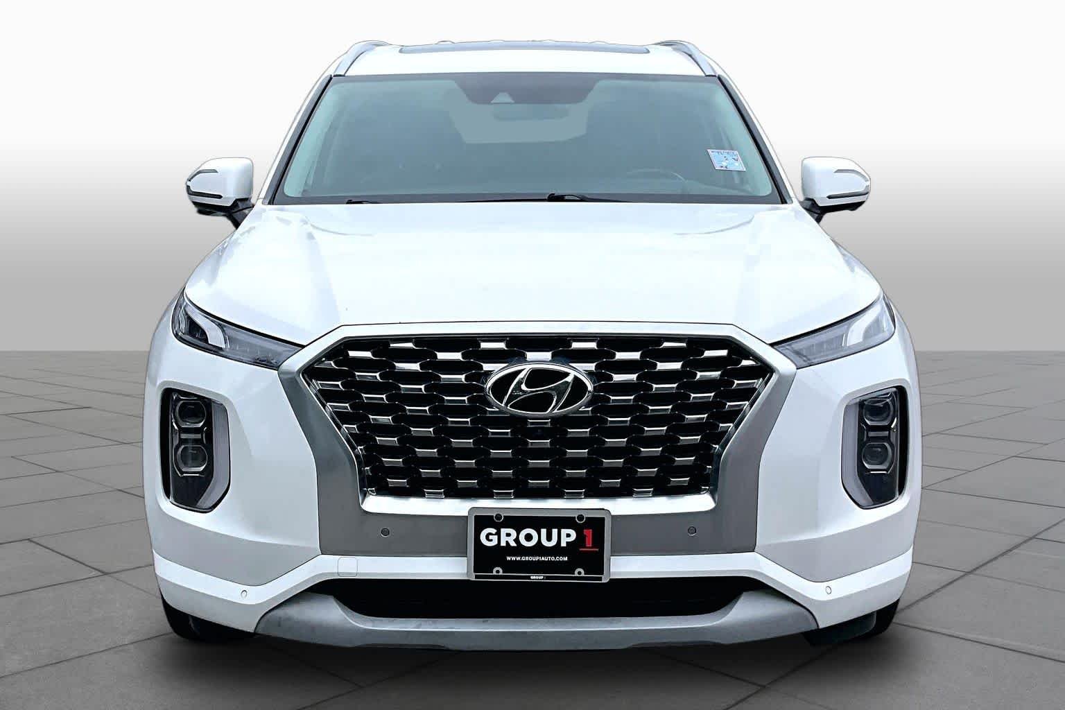 Used 2021 Hyper White Hyundai Limited image 4