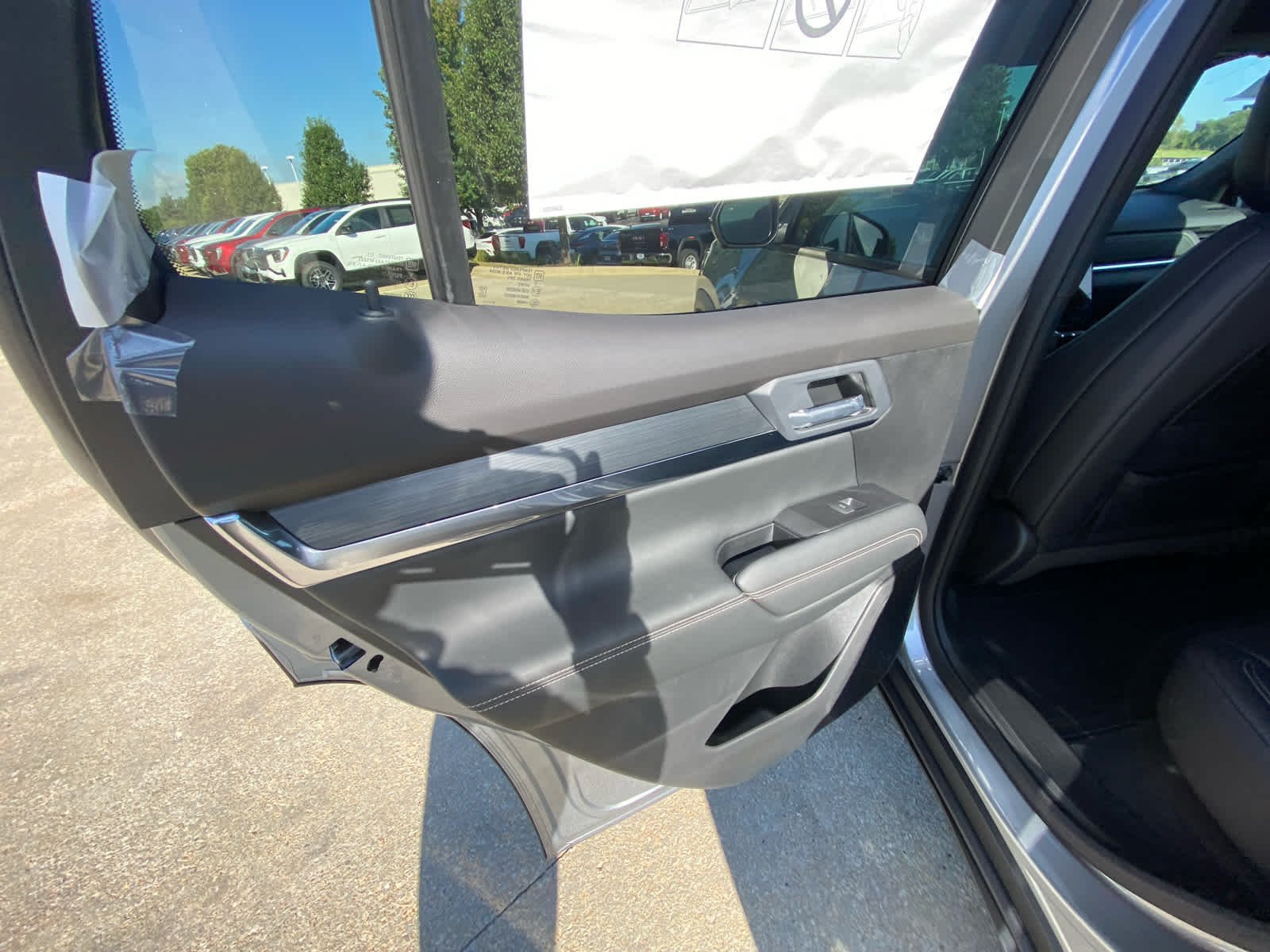 New 2027 Sterling Metallic GMC Elevation image 19