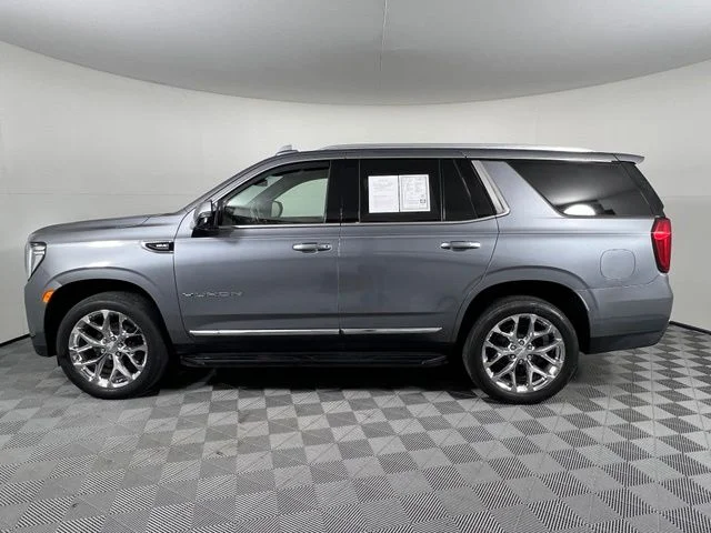 Used 2021 Gray GMC SLT image 4