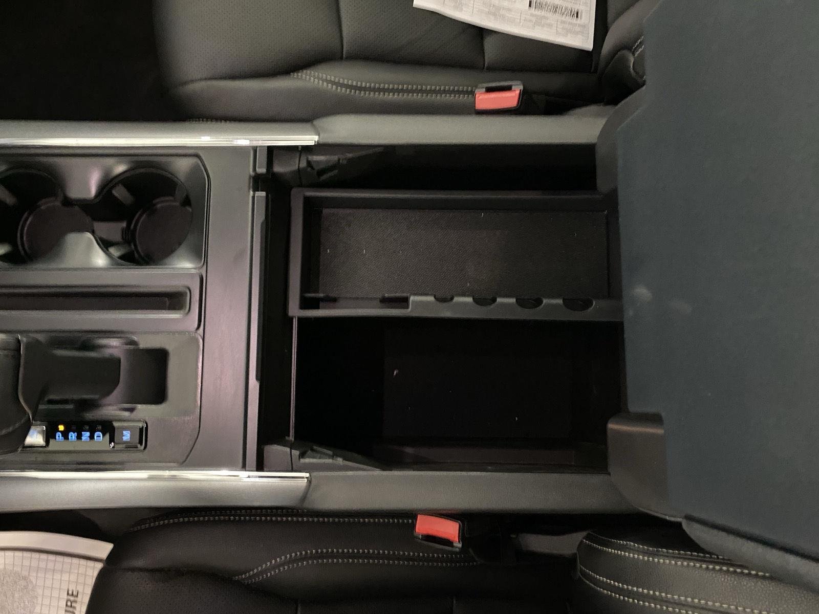 Used 2025 Agate Black Ford XLT image 18