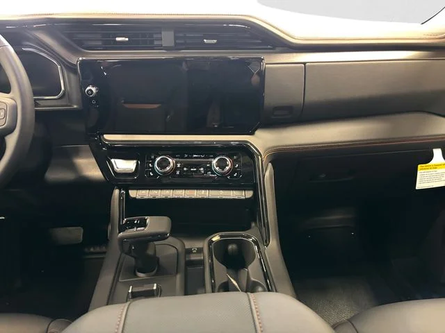 New 2026 White GMC AT4 image 12